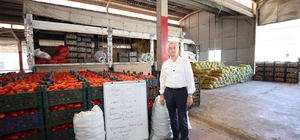 Şahinbey Belediyesi'nin "Üreticiden tüketiciye tarla fiyatına" projesine yo...