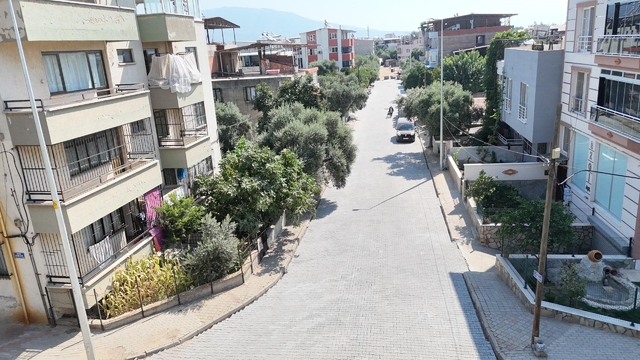 Nazilli'de yol yenileme çalışmaları ilçe genelinde sürüyor