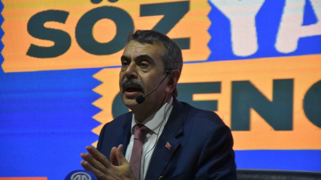 Bakan Tekin: Gece-gündüz çalışıyoruz (2)