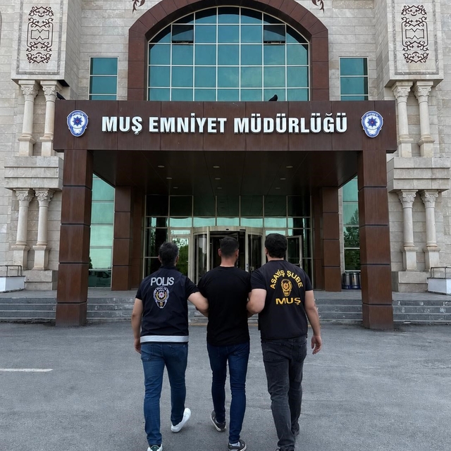 Muş'ta 10 yıl kesinleşmiş hapis cezası bulunan şahıs yakalandı