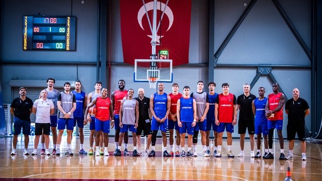 TOFAŞ Basketbol Takımı yeni sezon için çalışmalara başladı