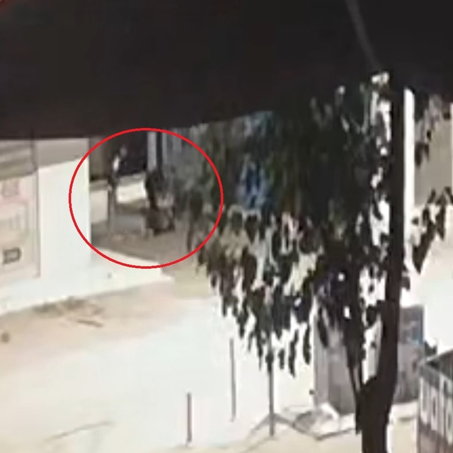 Kayseri'de biber gazlı ve bıçaklı cinayetin güvenlik kamerası görüntüsü ort...