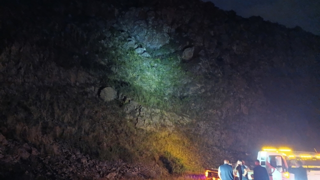 Kars'ta kayalıklardan düşen şahıs hayatını kaybetti