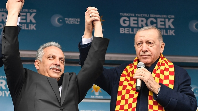Başkan Yalçın'dan 25. yıl mesajı