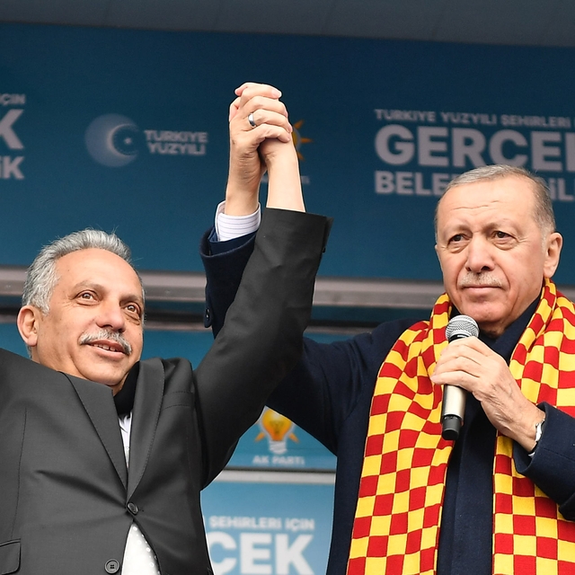 Başkan Yalçın'dan 25. yıl mesajı