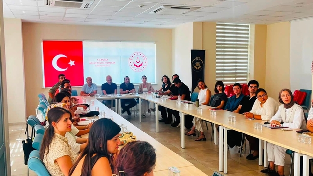 Muğla'da Aile eğitimi masaya yatırıldı