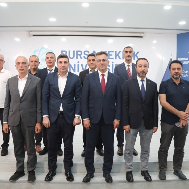 BTÜ'de deprem paneli