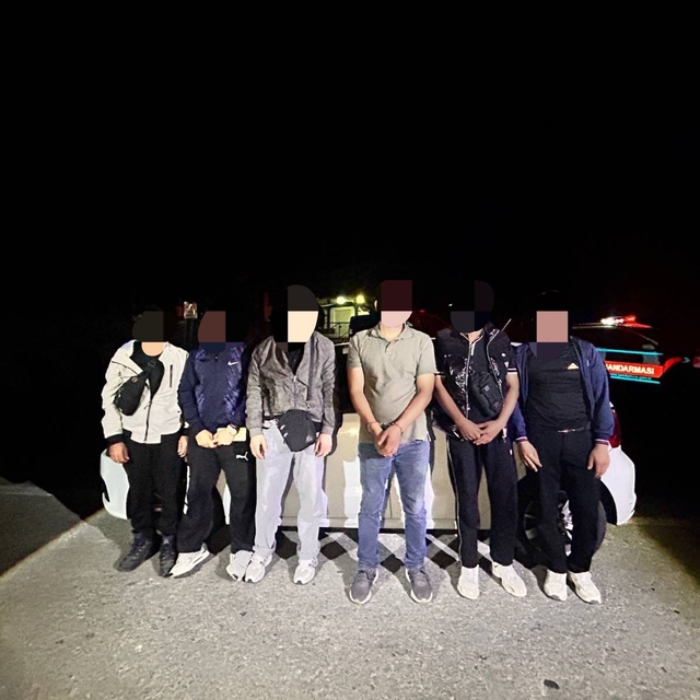 Uzunköprü'de 5 düzensiz göçmen yakalandı