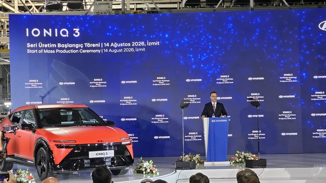 Bakan Kacır: Otomotiv sektörü, ihracatını 4,8 milyar dolardan 41,5 milyar dolara yükseltti