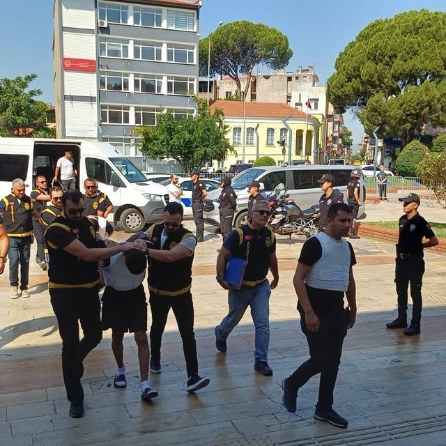 Aydın'daki telefoncu cinayetinde 4 şüpheli tutuklandı