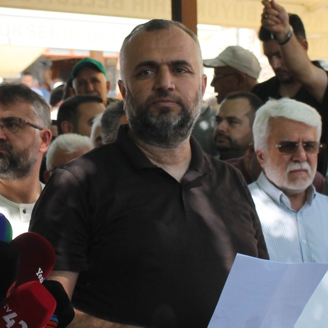 Konya'dan sınır kapısında bekletilen Filistin Konvoyu'na destek