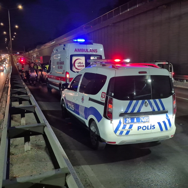 Eskişehir'de zincirleme kaza: 5 yaralı