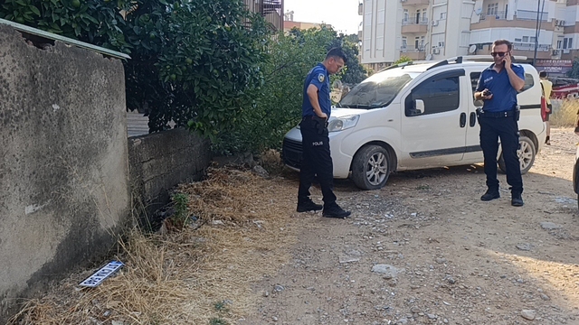Antalya'da sahte plakalı araç alarmı