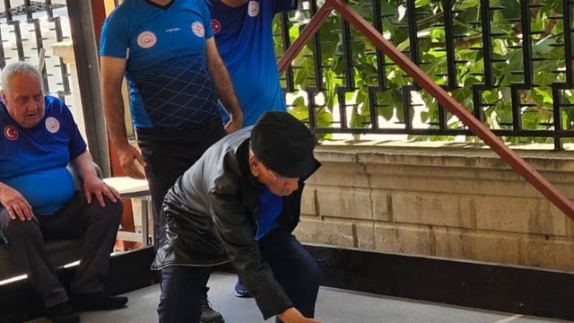 Bilecik Huzurevi sakinleri boccede 12-7 kazandı
