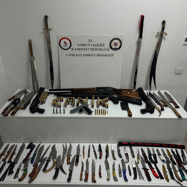 Canik'te silah ve mühimmat ele geçirildi