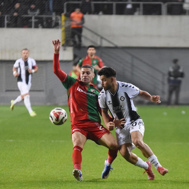 Karşıyaka'da Harun dönmek istiyor
