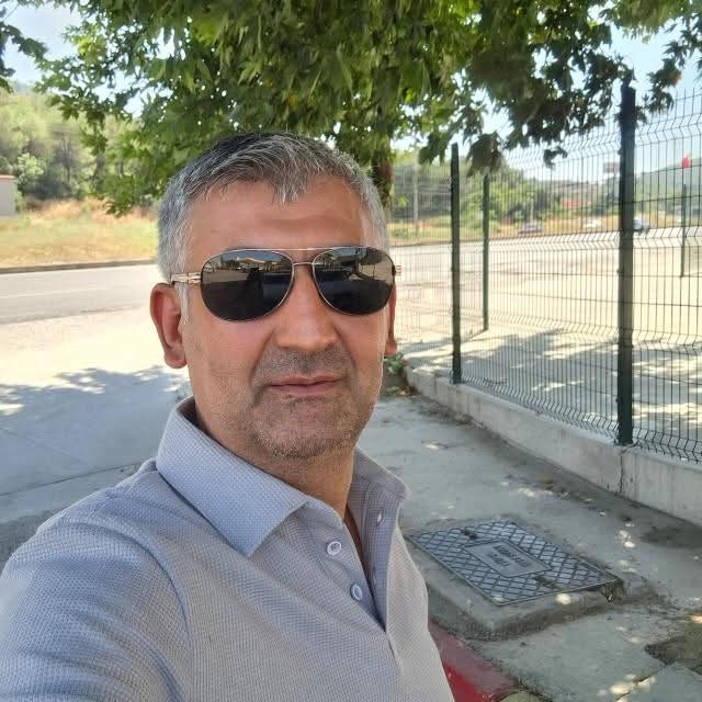 Tüp patlamasında hayatını kaybedenlerin kimlikleri belli oldu
Tesis sahibi...