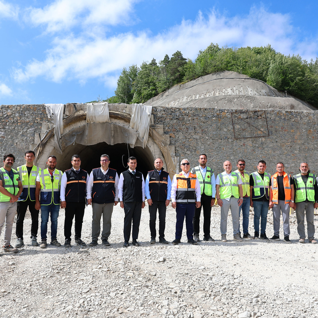 Geminbeli Tüneli kış öncesi hizmete girecek