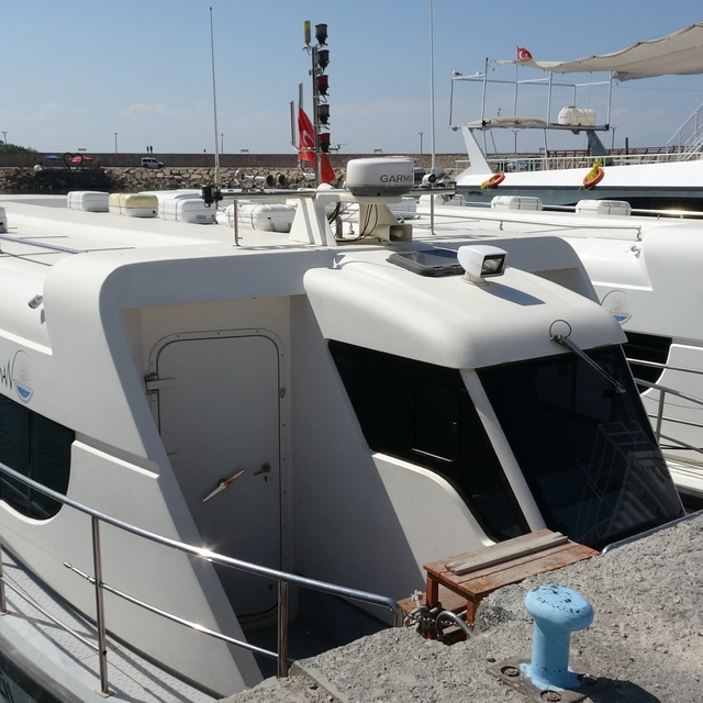 Van Büyükşehir Belediyesi'nin deniz otobüsleri bu yaz da çalışmadı
Turistle...