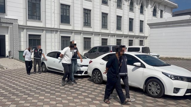Kocaeli'de parktaki cinayete ilişkin 3 şüpheli tutuklandı