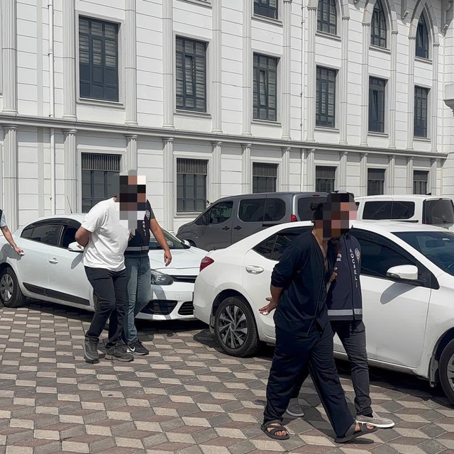 Kocaeli'de parktaki cinayete ilişkin 3 şüpheli tutuklandı