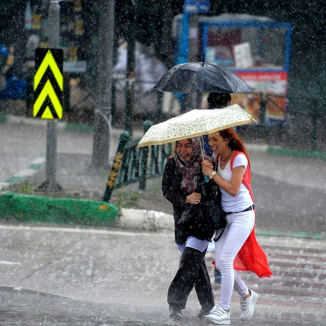 Meteoroloji'den 4 il için kuvvetli yağış uyarısı