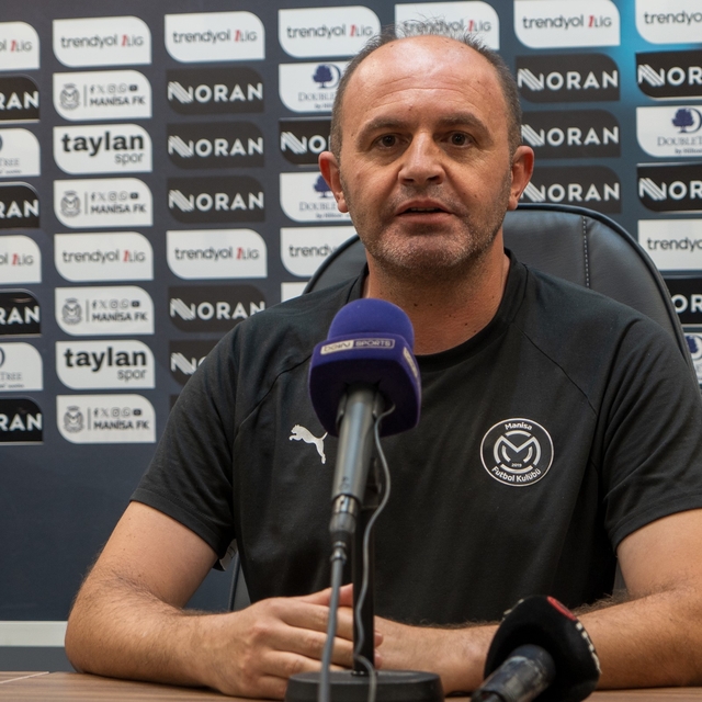 Manisa FK - Vanspor FK maçının ardından
Manisa FK Teknik Direktörü Selman C...