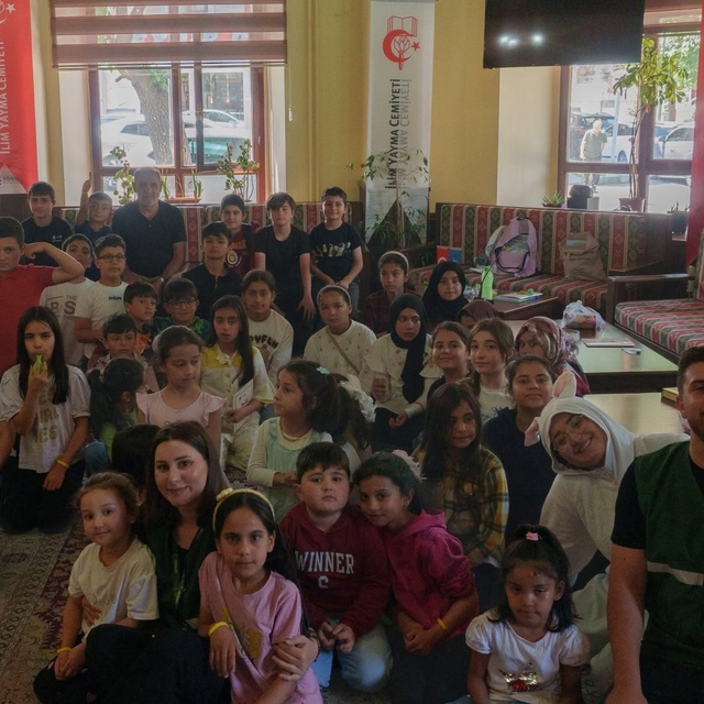 Yeşilay Kars Şubesi, Kur'an kursu öğrencileriyle buluştu