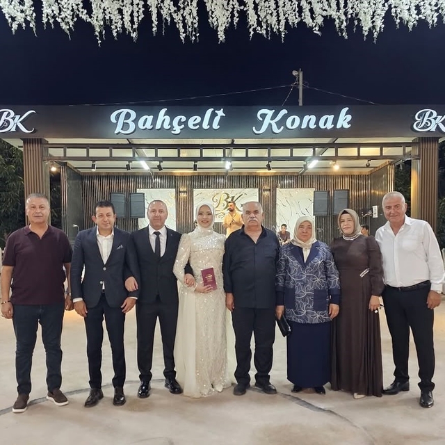 Gelin arabası yarış motosikleti oldu