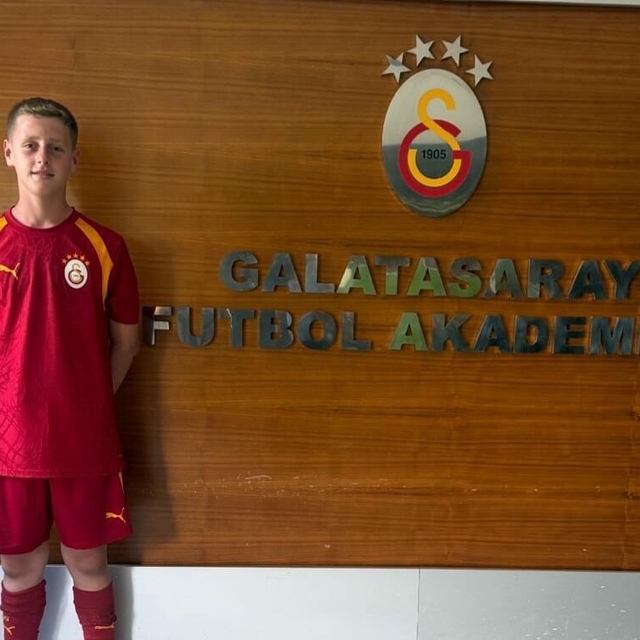 Urla Belediyesporlu genç futbolcu Ramazan Aras Asrak Galatasaray'a transfer...