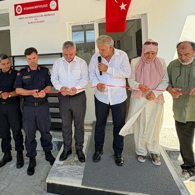 Sibel Hanım Gençlik Merkezi ve Kur'an Kursu dualarla hizmete açıldı
