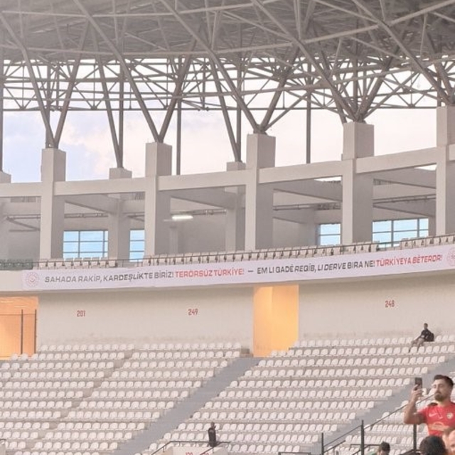 Aile ve Sosyal Hizmetler Bakanlığı'ndan Amed-Erzurumspor FK maçında "Terörs...
