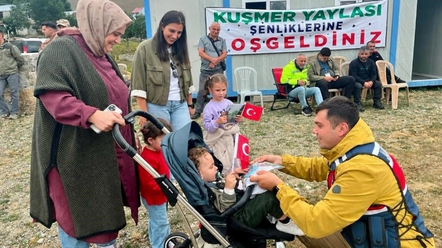 Bayburt'ta yayla şenliğinde 763 kişiye güvenlik bilgilendirmesi