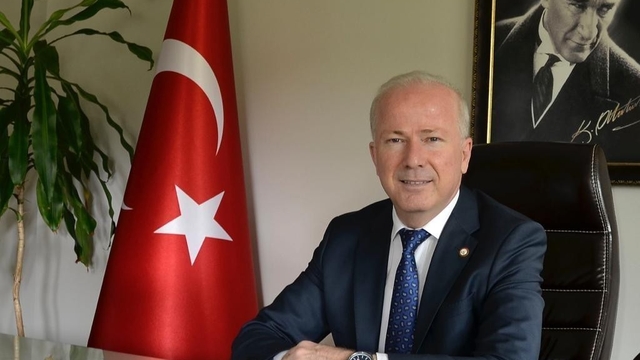 Başkan Karaarslan'ın annesi hayatını kaybetti