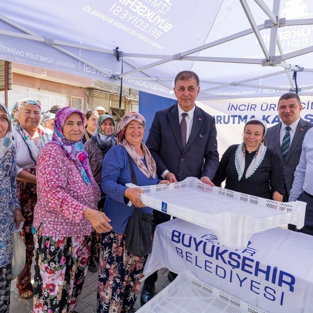 İzmir Büyükşehir Belediyesi'nden üreticiye kerevet desteği