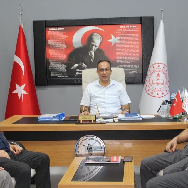 Efeler'de yeni eğitim yılında yapılacaklar görüşüldü