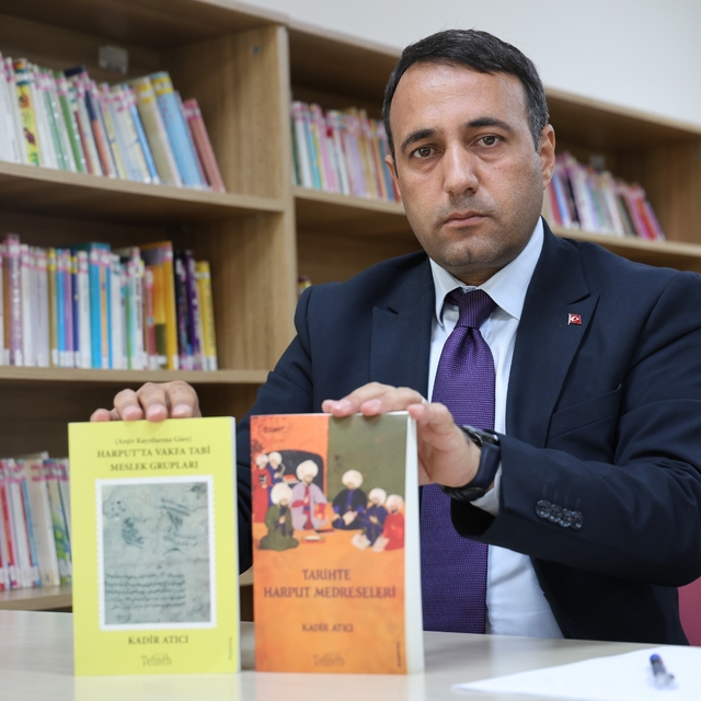 14 yıllık saha birikimini, görev yaptığı şehrin tarihine adadı
Elazığ Kültü...