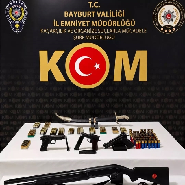 Bayburt'ta kaçakçılık operasyonlarında silah ve 665 fişek ele geçirildi