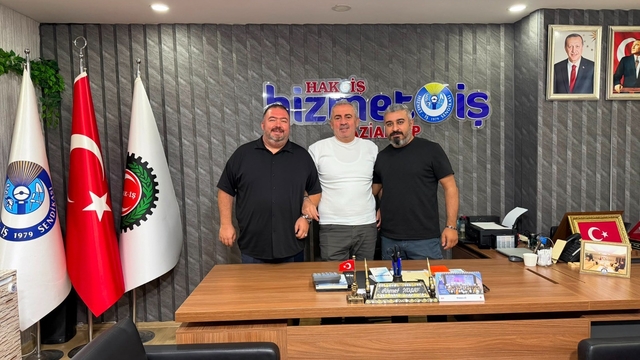 Başkan Hoşaf'ın saha çalışmaları genel merkezin takdirini topladı