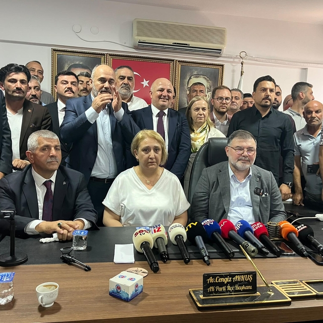 Menderes Belediyesi Başkan Vekili, Cumhur İttifakı adayı Asuman Şen oldu
