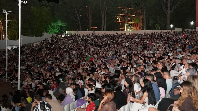 Denizli'de açık hava sinema günleri devam ediyor