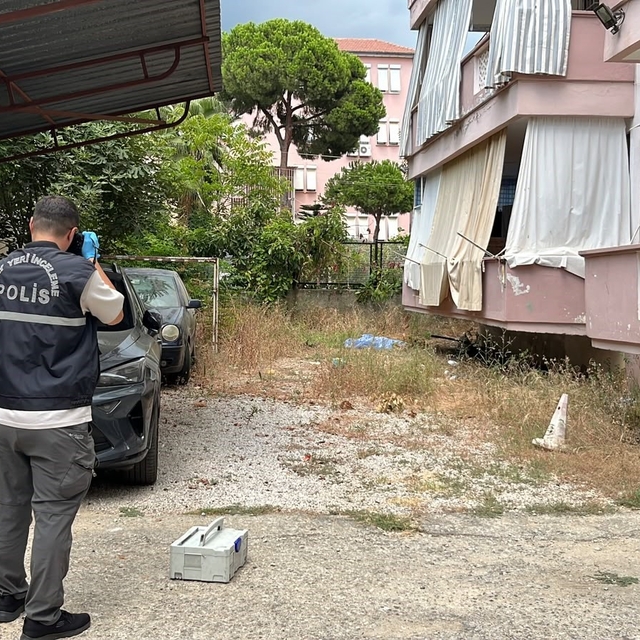 Alanya'da balkondan düşen yaşlı kadın hayatını kaybetti