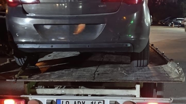 Bodrum'da korsan taksi denetimi: "62 araç trafikten men edildi"
