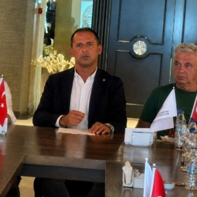 Marmaris Belediye FK Başkanı Karaosmanoğlu: "Hedef şampiyonluk gecemizi gün...