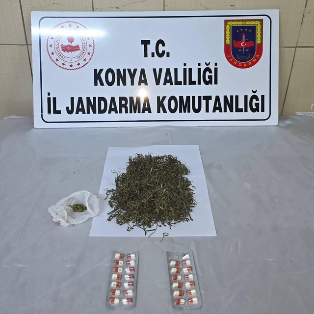 Konya'da jandarmadan uyuşturucu operasyonları: 4 tutuklama
