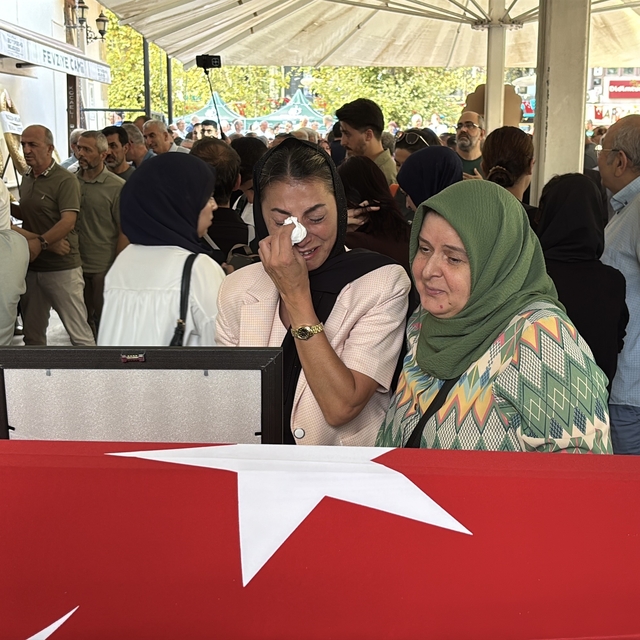 Eski Kocaeli Milletvekili Azize Sibel Gönül son yolculuğuna uğurlandı