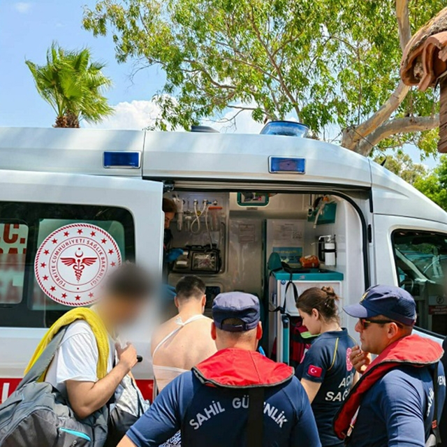 Marmaris ve Fethiye'de teknelerde yaralanan 2 kişiye Sahil Güvenlikten tıbb...