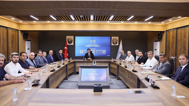 Erzincan'da İl Özel İdaresi çalışmaları değerlendirildi