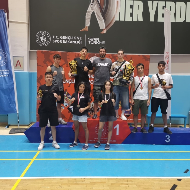 Aydınlı sporcular Zafer Kupası'ndan başarıyla döndü