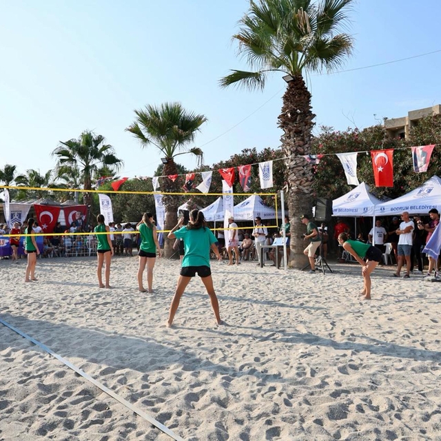 Bodrum'da Plaj Voleybolu Şenliği tamamlandı